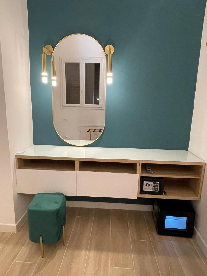 Martanna Rooms คารินิ ภายนอก รูปภาพ